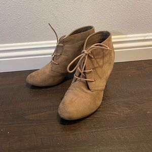 Cityclassified Lace Up Booties